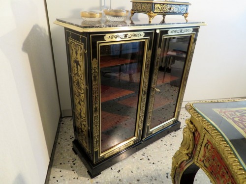 1!th century Boulle marquetry Showcase - Furniture Style Louis XIV