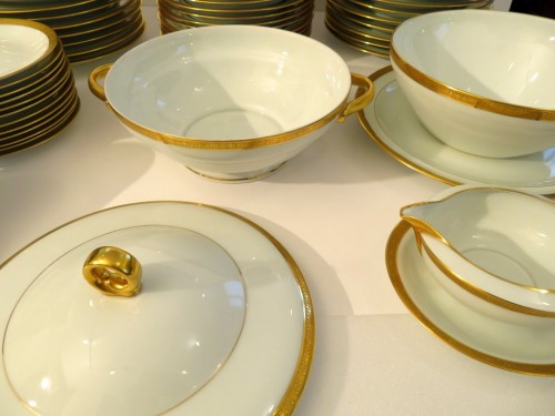 XXe siècle - Service "Malevergne"  en porcelaine de Limoges
