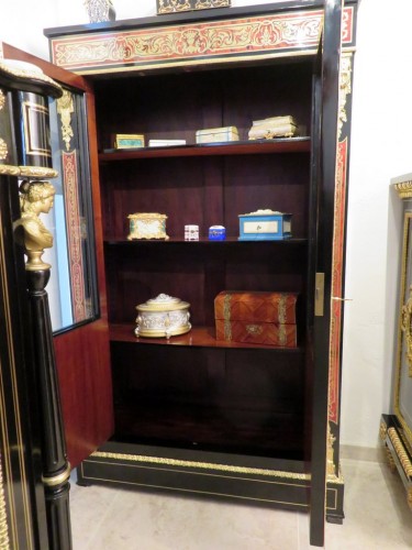 Vitrine Napoléon III en marqueterie Boulle - Antiquités Biau
