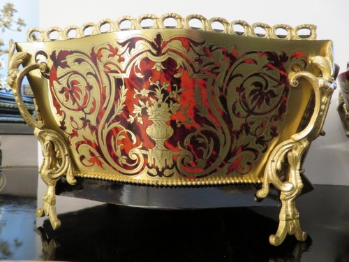 Objet de décoration  - Paire de jardinières Napoléon III en marqueterie Boulle en partie et contre-partie