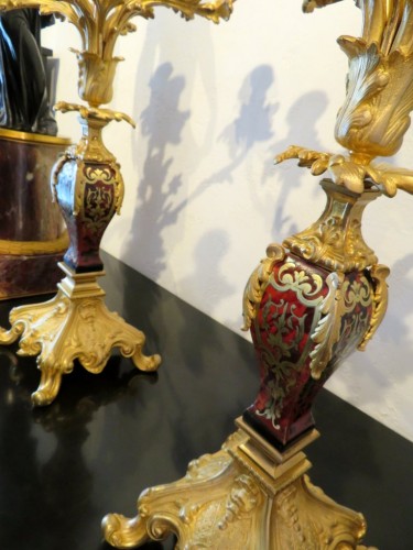 Luminaires Bougeoirs et Chandeliers - Paire de candélabres Napoléon III en marqueterie Boulle et en bronze
