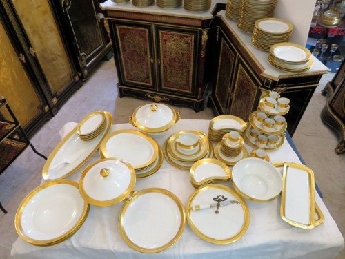 Service de 233 pièces en porcelaine de Haviland Limoges modèle thistle Or - Antiquités Biau