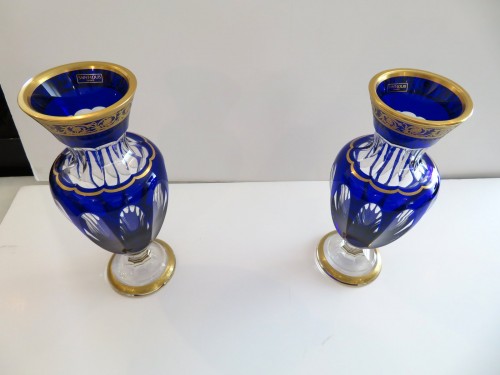 Antiquités - Pair of dark blue vases in crystal Saint - Louis Thistle gold
