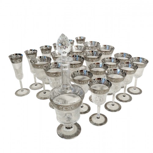 22 glasses,1 decanter in crystal Saint - Louis Thistle platinum with boxes
