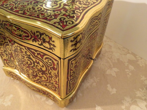 Antiquités - Cave à liqueur toutes faces en marqueterie Boulle d'époque Napoléon III