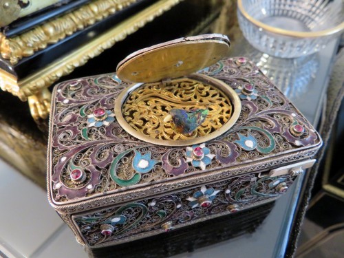 Antiquités - Automaton singing Bird Music Box, Karl Griesbaum early 20th century