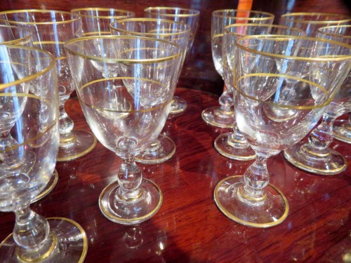 Napoléon III - Cave à liqueur avec six carafes en marqueterie Boulle toutes faces époque Napoléon III