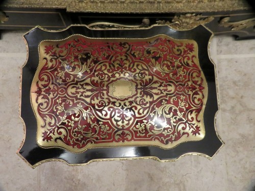 Napoléon III - Importante cave à liqueur en marqueterie Boulle d’époque Napoléon III