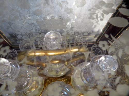 Cave à liqueur marqueterie à la reine d’époque Napoléon III estampillé GRADE  - Antiquités Biau