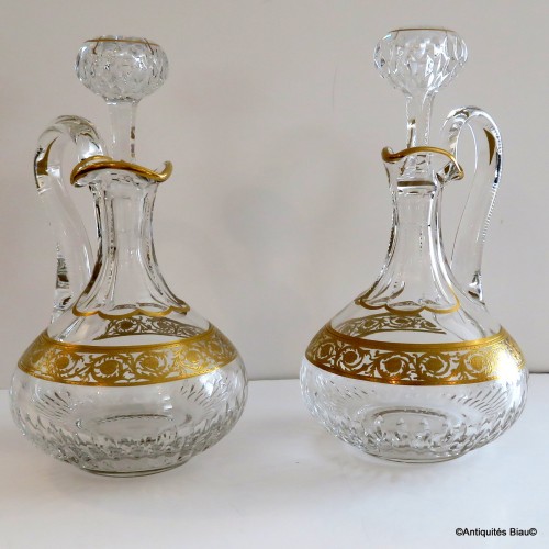 Pair of Wine decanter with handle in crystal Saint – Louis Thistle gold - Art nouveau