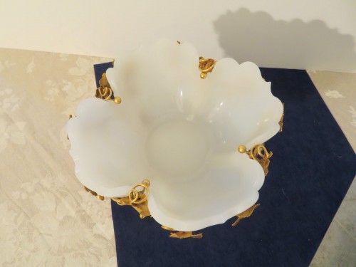 Decorative Objects  - Center of table in gilded bronze and opaline late 19th century