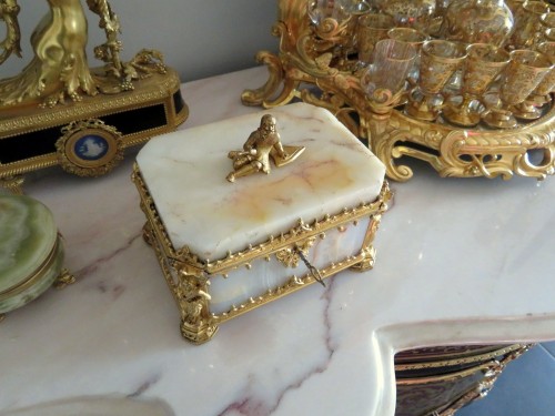 Box in Onyx and bronze marquetry 19th - Objects of Vertu Style Napoléon III