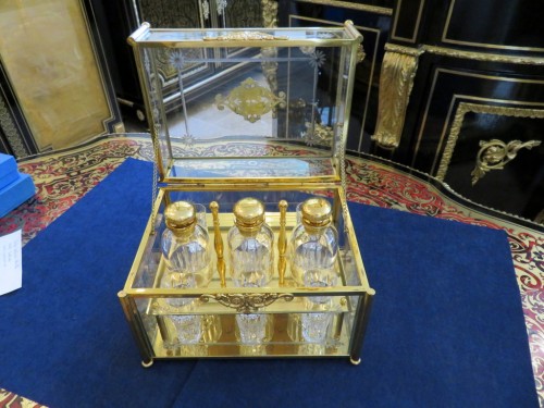 20th century - Tantalus box in gilded bronze and crystal, XX century