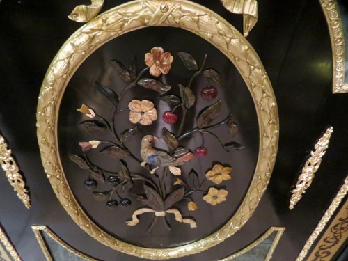 Antiquités - Buffet Napoléon III en marqueterie de pierre dure et marqueterie Boulle 