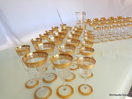 20th century - 48 glasses,1 decanter in crystal St - Louis Thistle gold
