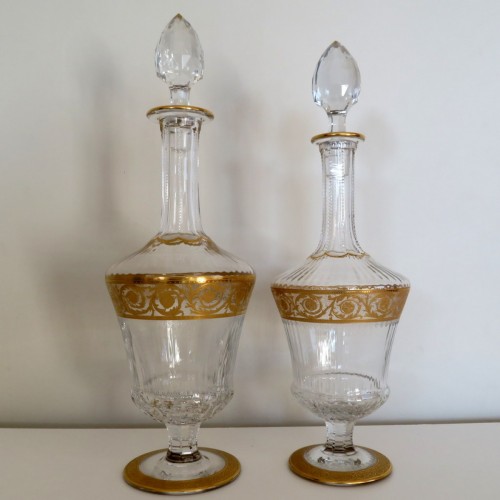 Antiquités - Pair of Decanters in crystal Saint  Louis Thistle gold model