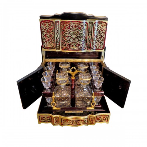 Tantalus Box in Boulle marquetry Napoleon III period 19th with gold crystal