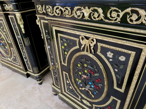  Pair of Cabinets with Pietra Dura marquetry 19th Napoléon III period 19th - 