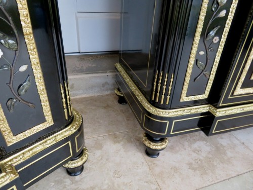  Pair of Cabinets with Pietra Dura marquetry 19th Napoléon III period 19th - Napoléon III