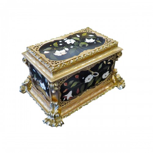 Jewelry Box with Pietra Dura marquetry 19th Napoléon III period 19th