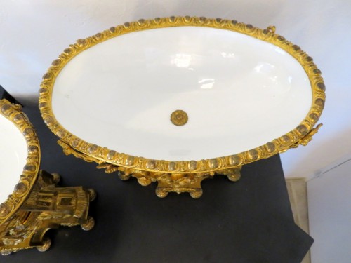 Paire de centre de table en bronze doré et bleu de Sévres fin XIXe - Napoléon III