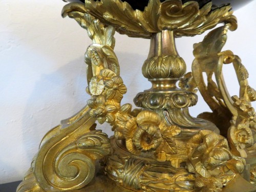 Antiquités - Paire de centre de table en bronze doré et bleu de Sévres fin XIXe