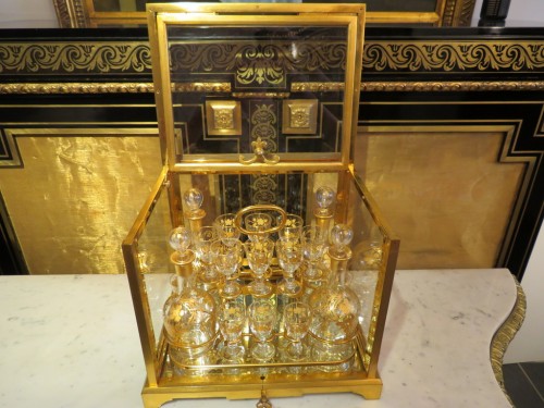 Baccarat - Cave à liqueur en bronze d'époque Napoléon III - Antiquités Biau