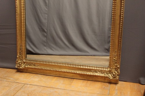 XIXe siècle - Miroir doré Restauration