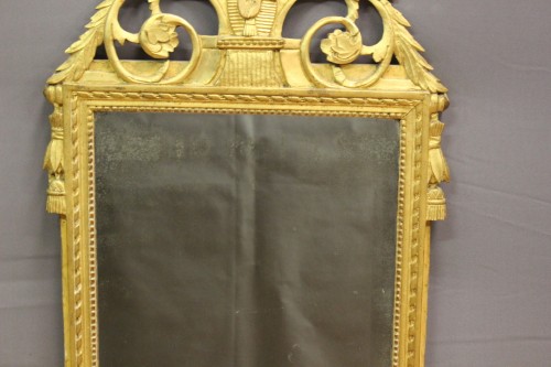 Louis XVI gilded wood mirror - 