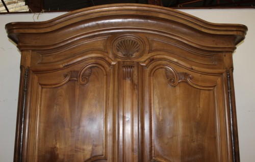 Mobilier Armoire - Armoire Charolaise en noyer début XIXe