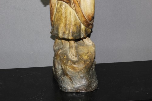 XIXe siècle - Femme porteuse de cruche, terre cuite par Goldscheider
