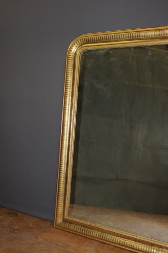 XIXe siècle - Miroir d'époque Louis Philippe en stuc doré