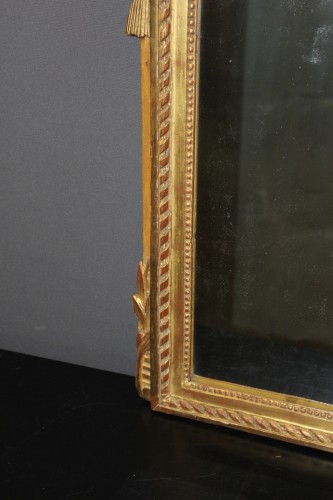 Miroir Louis XVI en bois sculpté et doré - Antiquités Christophe Rochet