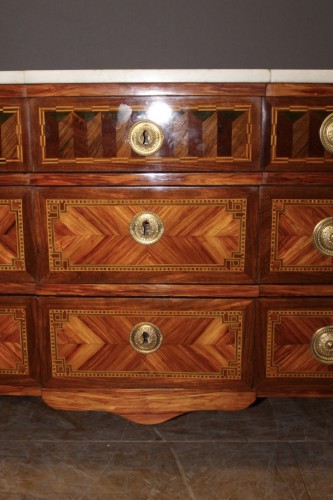 XVIIIe siècle - Commode secrétaire Transition en marqueterie XVIIIe siècle