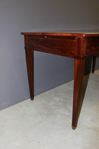 Bureau plat et en acajou d'époque Restauration - Restauration - Charles X