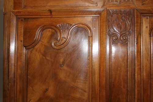 XIXe siècle - Armoire Bressane en noyer dDatée 1888