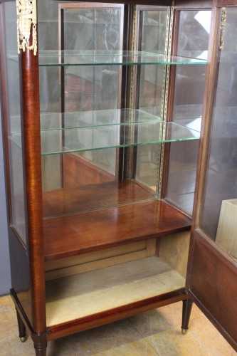 Antiquités - Vitrine en acajou