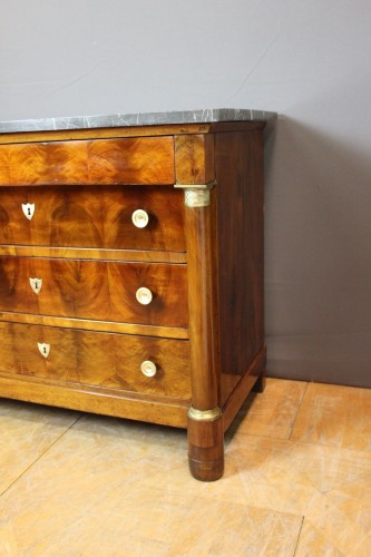Mobilier Commode - Commode Empire à colonnes Détachées en noyer début XIX
