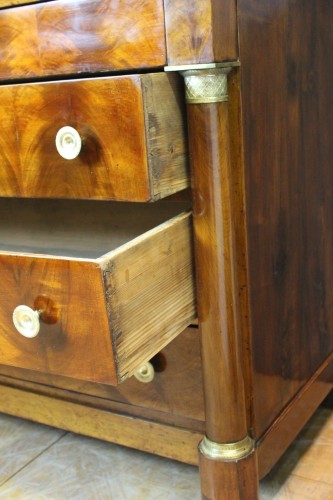 Antiquités - Commode Empire à colonnes Détachées en noyer début XIX