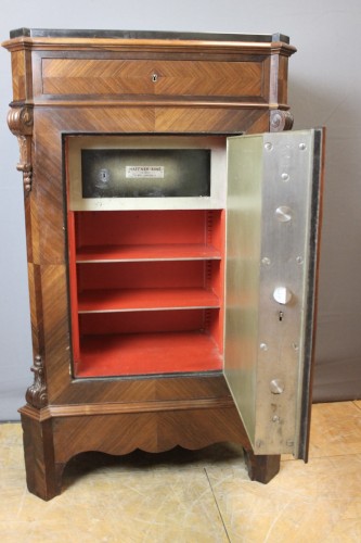 Coffre fort Napoléon III dans un meuble en Palissandre - Mobilier Style Napoléon III