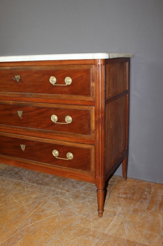 Petite Commode Louis XVI début XIX - Mobilier Style Restauration - Charles X