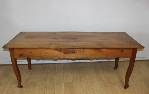 Table de ferme de en merisier milieu du XIXe siècle - Mobilier Style Louis-Philippe