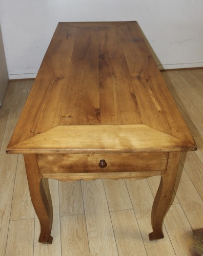 Louis-Philippe - Table de ferme de en merisier milieu du XIXe siècle