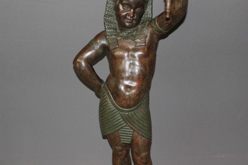 Luminaires Lampe - Nubien porte torchère à l'egyptienne en fonte de fer XIXe siècle