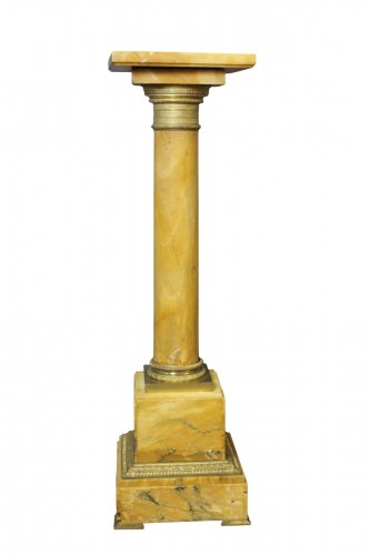 Colonne de présentation en marbre et bronze doré XIX