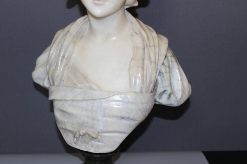 Sculpture Sculpture en Marbre - Buste de jeune femme en albâtre d'après Greuze vers 1900