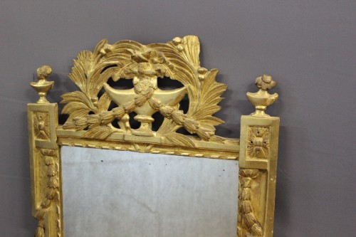 Miroir Louis XVI en bois doré - Miroirs, Trumeaux Style Louis XVI