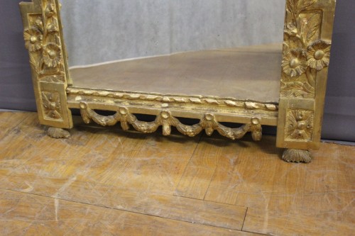 Antiquités - Miroir Louis XVI en bois doré