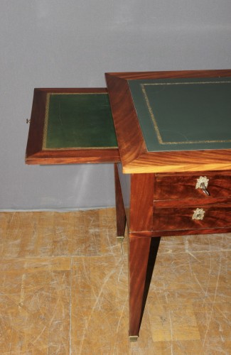 Mobilier Bureau et Secrétaire - Bureau Restauration en acajou début XIXe