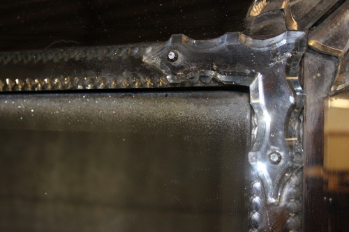 Antiquités - Grand miroir de Venise à parecloses XIXe